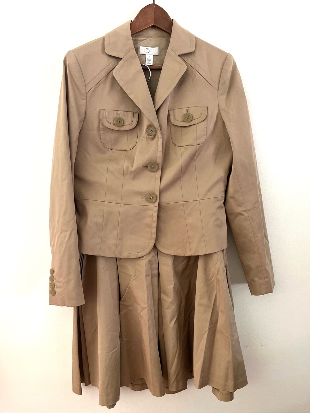 Vintage Ann Taylor Loft Cropped Blazer & Pleated Skirt Set Tan Women's Size 4